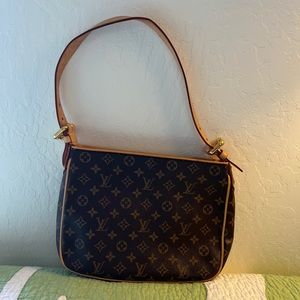 LOUIS VUITTON Hudson GM Shoulder Bag Monogram Leather Brown M40045 15MH231